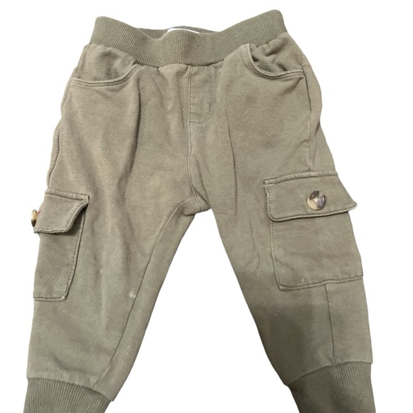 18M Green sweatpants bundle - Picture 3 of 3